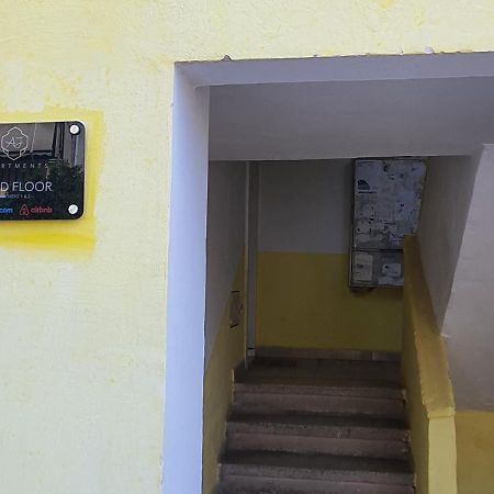 Center Apartment Tirana Buitenkant foto